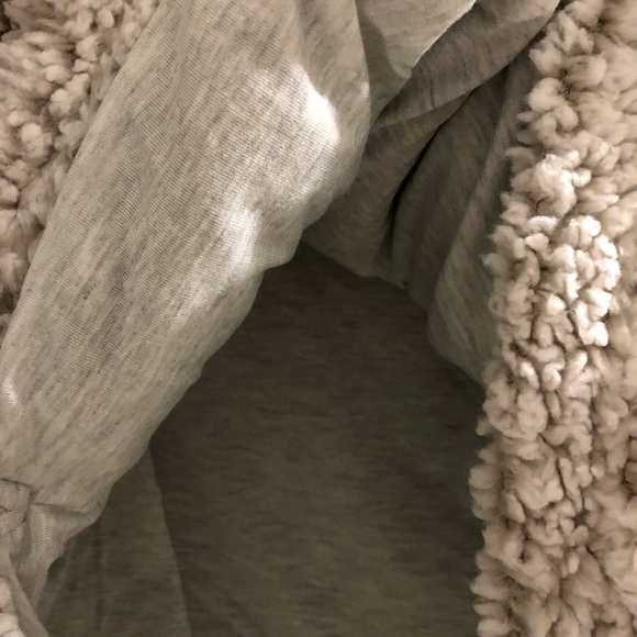 Thread & Supply Sherpa pullover - Picture 5 of 8